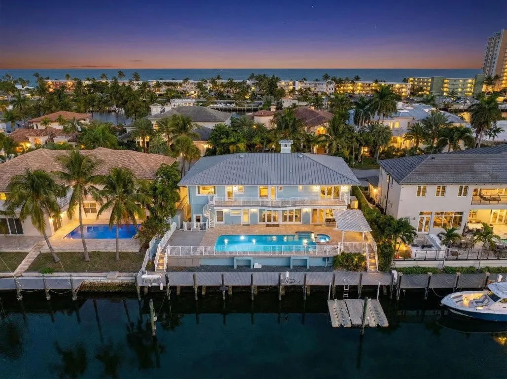 Waterfront estate 3741 NE 31st Venetian Isles Lighthouse Point listed by Glen Primak